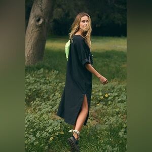 NWOT FREE PEOPLE THROW AND GO TUNIC